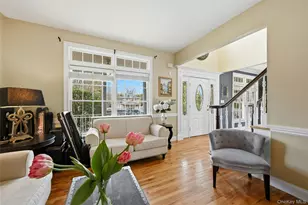 20 E Main St, Huntington, NY 11743 - Photo 3