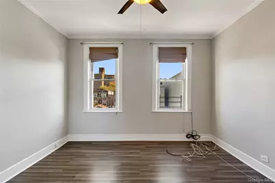 1402 Thieriot Avenue, Bronx, NY 10460 - Photo 27