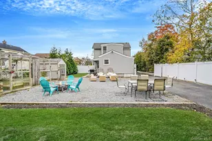 45 Maple Ave, Patchogue, NY 11772 - Photo 25