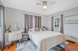 45 Maple Ave, Patchogue, NY 11772 - Photo 9