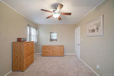 2626 Burro Lane, East Meadow, NY 11554 - Photo 17