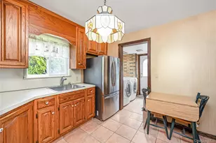 24 Bay 3rd, Islip, NY 11751 - Photo 5