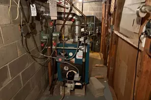 499 Old Country Rd, Deer Park, NY 11729 - Photo 15