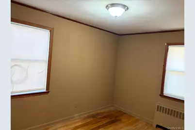 499 Old Country Road, Deer Park, NY 11729 - Photo 5