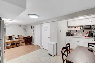 1105 N Broadway, Massapequa, NY 11758 - Photo 21