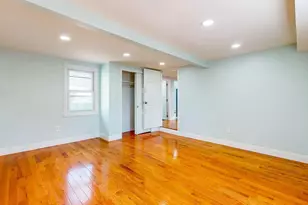 132 Shaw Ave, Valley Stream, NY 11580 - Photo 5