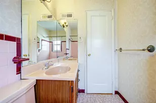 23-34 127th St, College Point, NY 11356 - Photo 17