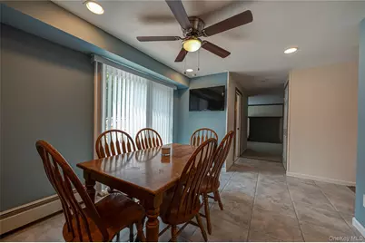 16 Sussex Lane, Lake Grove, NY 11755 - Photo 11