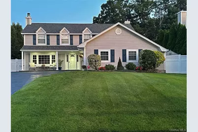 16 Sussex Lane, Lake Grove, NY 11755 - Photo 1