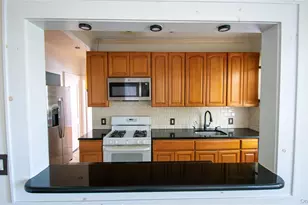 840 Seaman Ave E, Baldwin, NY 11510 - Photo 9