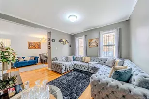 1557 Glover St, Bronx, NY 10462 - Photo 9