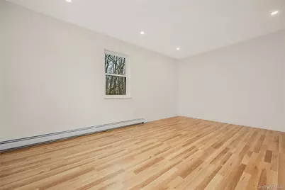 24 Buckskin Lane, Riverhead, NY 11901 - Photo 15