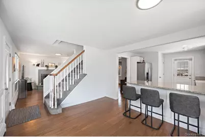 41 Babylon Street, Mastic, NY 11950 - Photo 9