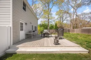 41 Babylon St, Mastic, NY 11950 - Photo 7