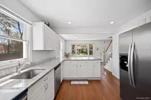 41 Babylon St, Mastic, NY 11950 - Photo 13