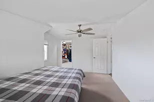 41 Babylon St, Mastic, NY 11950 - Photo 25