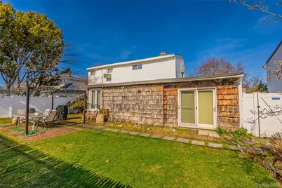 34 Link Lane, Hicksville, NY 11801 - Photo 33