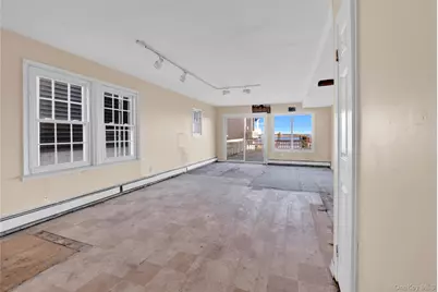 811 W Park Avenue, Long Beach, NY 11561 - Photo 11