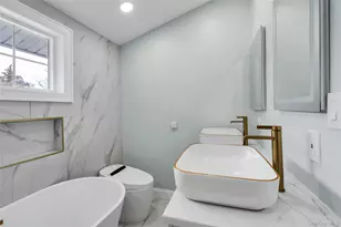 21 Fuller St, Dix Hills, NY 11746 - Photo 17