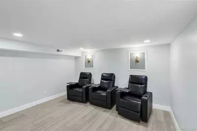 21 Fuller Street, Dix Hills, NY 11746 - Photo 27