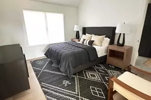 14 Happy Ln, Westhampton Beach, NY 11978 - Photo 11