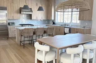 14 Happy Ln, Westhampton Beach, NY 11978 - Photo 5