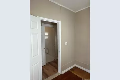 234 W Market Street, Long Beach, NY 11561 - Photo 9