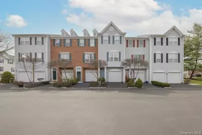 8 Cragmere Drive #8, Nanuet, NY 10954 - Photo 1