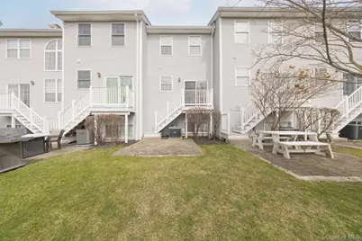 8 Cragmere Drive #8, Nanuet, NY 10954 - Photo 15