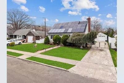 762 Buchanan Road, East Meadow, NY 11554 - Photo 7