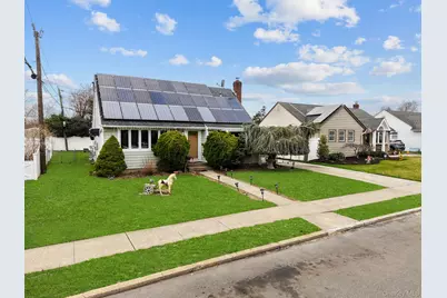 762 Buchanan Road, East Meadow, NY 11554 - Photo 9