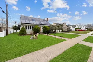 762 Buchanan Rd, East Meadow, NY 11554 - Photo 3