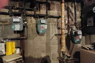 43-07 57th St, Woodside, NY 11377 - Photo 9