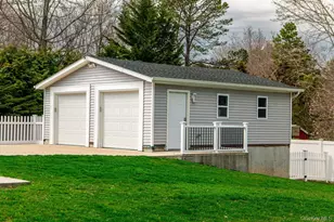 11 Akron Pl, Shoreham, NY 11786 - Photo 3