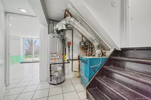 567 Oxford Rd, Cedarhurst, NY 11516 - Photo 21