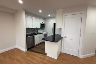 185 W Park Ave, Long Beach, NY 11561 - Photo 11