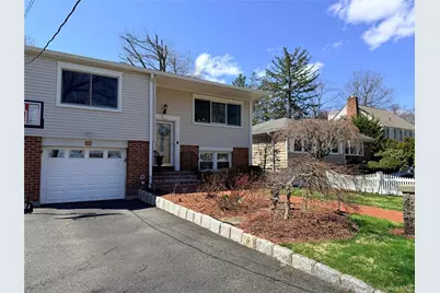 239 Davis Avenue, White Plains, NY 10605 - Photo 3