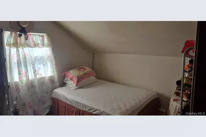 1540 Ferndale Boulevard, Central Islip, NY 11722 - Photo 11