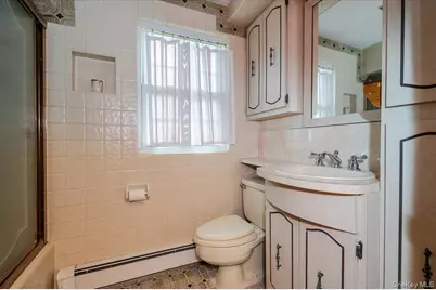 601 Hughes Street, Bellmore, NY 11710 - Photo 13