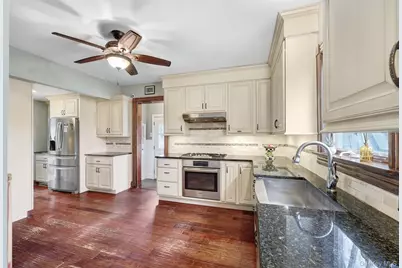 832 Bloomingburg Road, Bloomingburg, NY 12721 - Photo 11