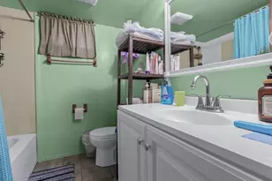 1543 Sweetman Ave, Elmont, NY 11003 - Photo 23