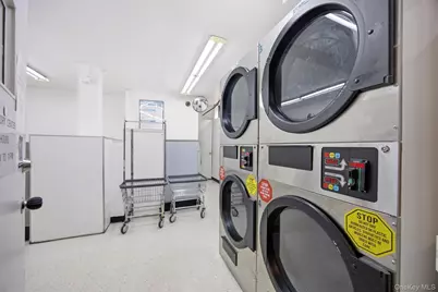 75-34 Bell Boulevard #3F, Oakland Gardens, NY 11364 - Photo 25