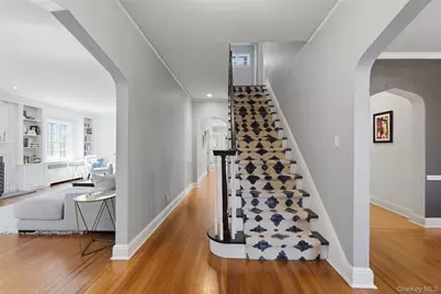 42 Mulberry Lane, New Rochelle, NY 10804 - Photo 3