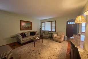 501 New Hyde Park Rd, New Hyde Park, NY 11040 - Photo 9