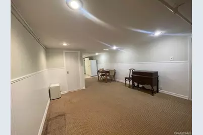 501 New Hyde Park Road, New Hyde Park, NY 11040 - Photo 27