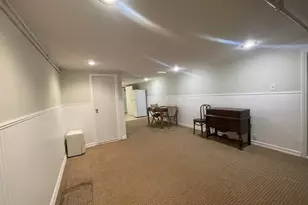 501 New Hyde Park Rd, New Hyde Park, NY 11040 - Photo 27