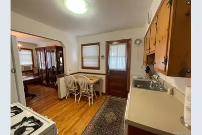 501 New Hyde Park Road, New Hyde Park, NY 11040 - Photo 5