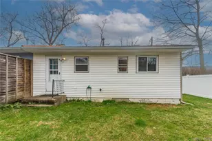 43 Lafayette Dr, New Windsor, NY 12553 - Photo 21