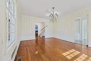 4 Tompkins Rd, Scarsdale, NY 10583 - Photo 13