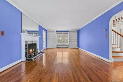 4 Tompkins Road, Scarsdale, NY 10583 - Photo 7